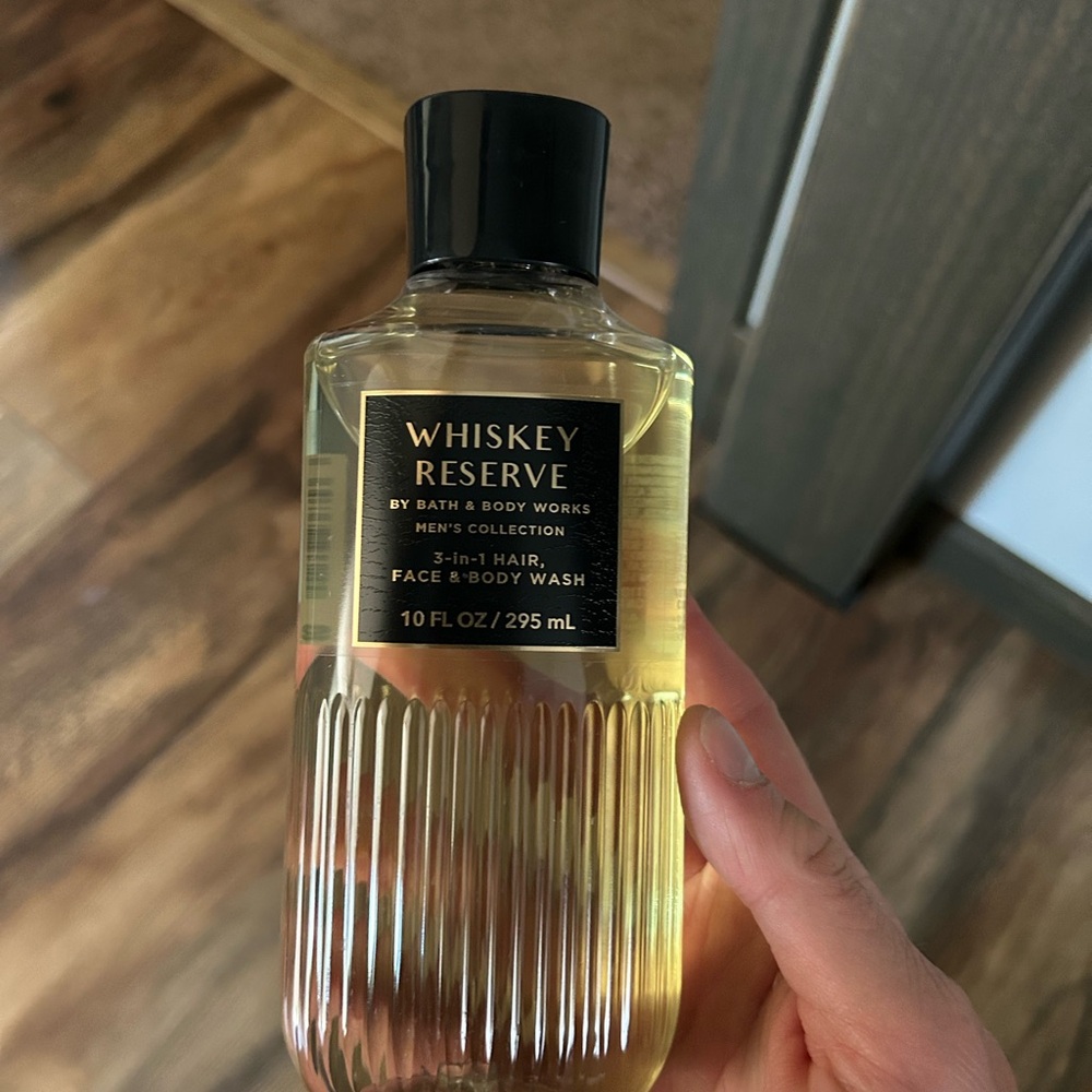 Bath & Body Works Whiskey Reserve 3-in-1 Wash